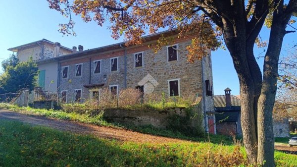 casa indipendente in vendita a Toano in zona Cerredolo