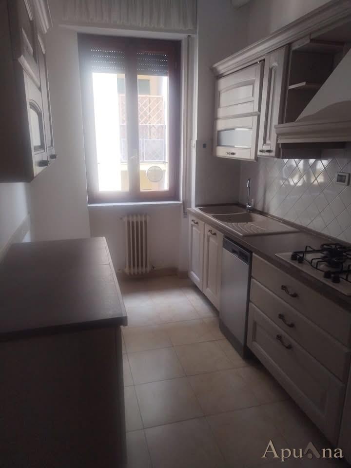 appartamento in vendita a Toano in zona Massa