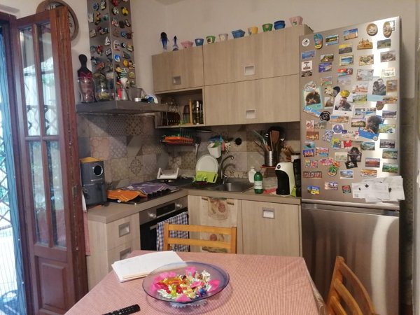 casa semindipendente in vendita a Toano in zona Massa