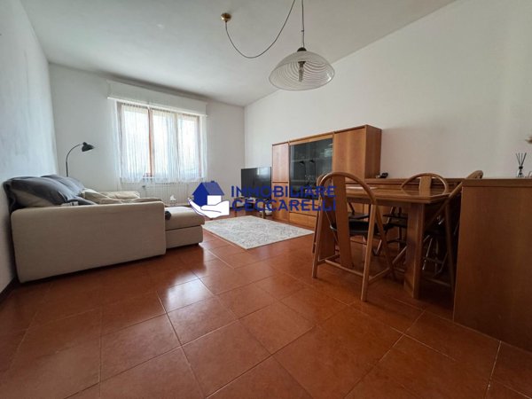 appartamento in vendita a Toano in zona Massa