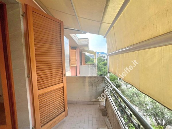 appartamento in vendita a Toano in zona Massa