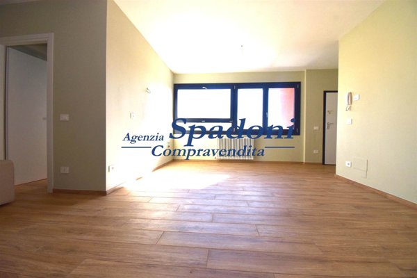 appartamento in vendita a Toano in zona Massa