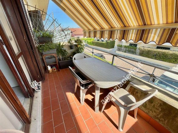 appartamento in vendita a Toano in zona Massa