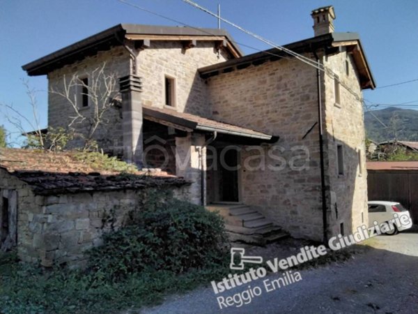 appartamento in vendita a Toano in zona Frale
