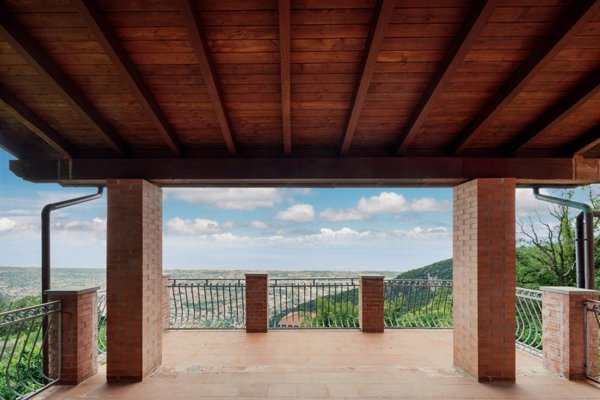 casa indipendente in vendita a Toano in zona Massa