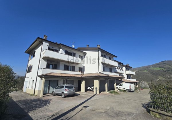 appartamento in vendita a Toano in zona Cerredolo