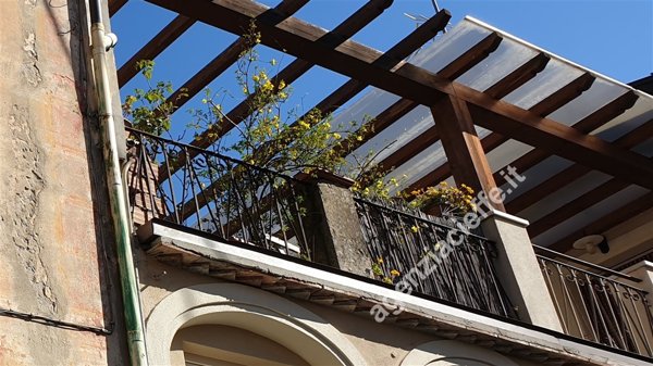 appartamento in vendita a Toano in zona Massa