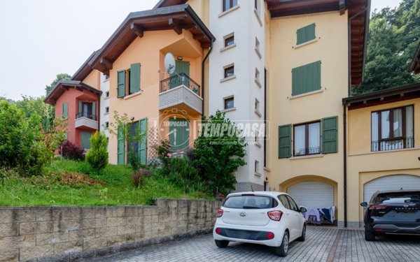 appartamento in vendita a Toano in zona Cerredolo