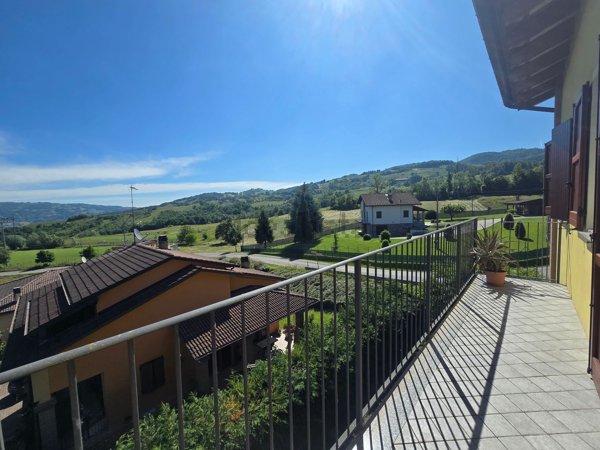 appartamento in vendita a Toano in zona Cavola