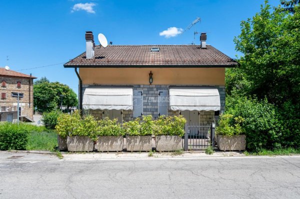 casa indipendente in vendita a Toano in zona Cerredolo