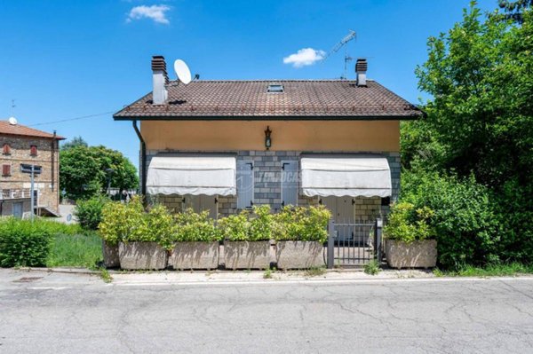 casa indipendente in vendita a Toano in zona Cerredolo