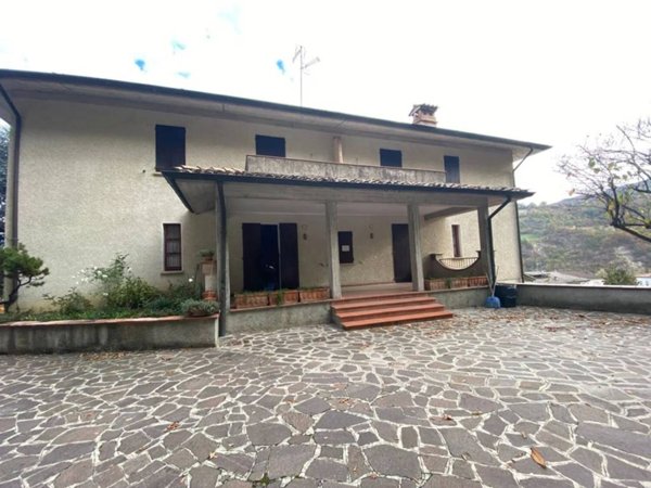 casa indipendente in vendita a Toano in zona Cerredolo