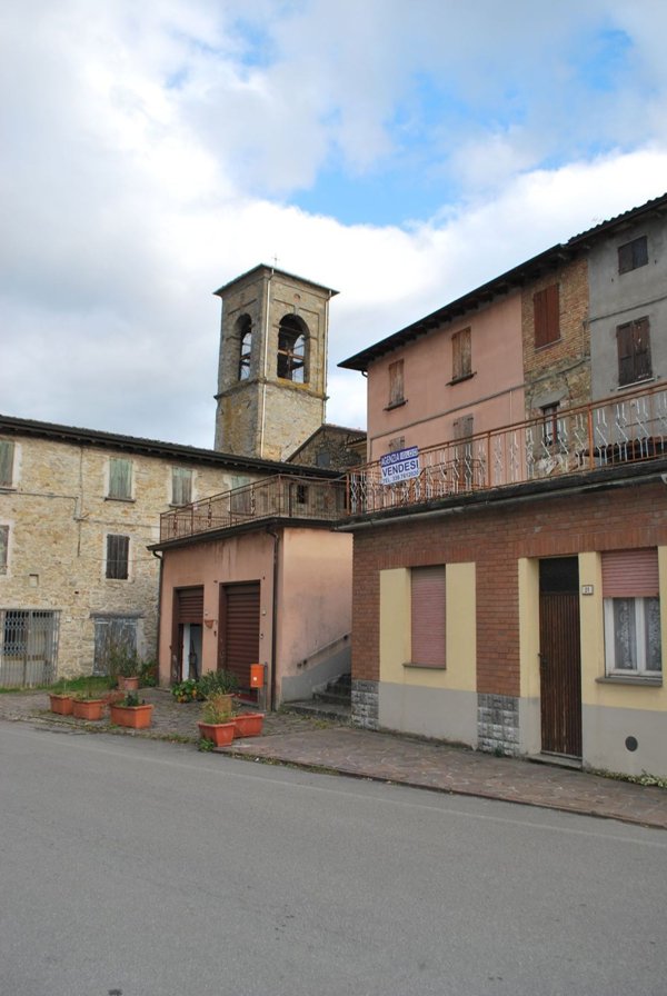 casa indipendente in vendita a Toano in zona Quara
