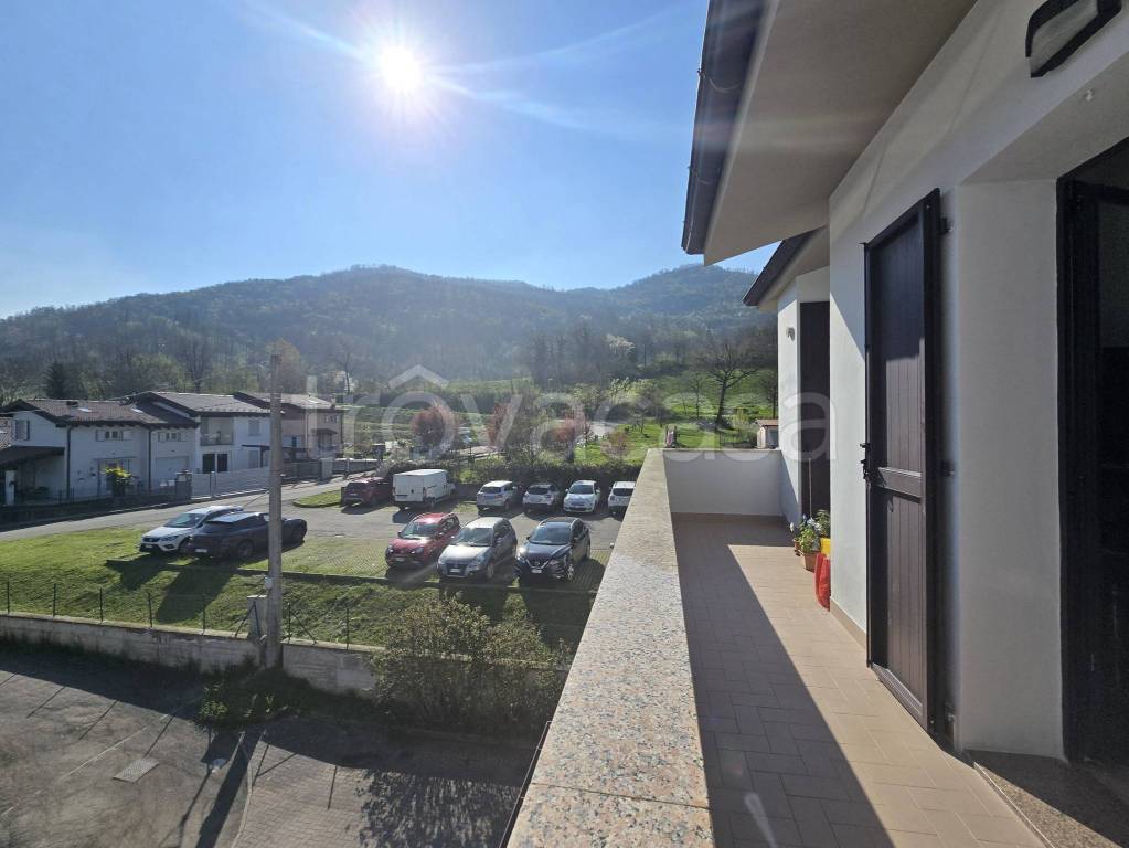 appartamento in vendita a Toano in zona Cerredolo