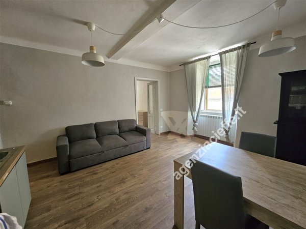 appartamento in vendita a Toano in zona Massa