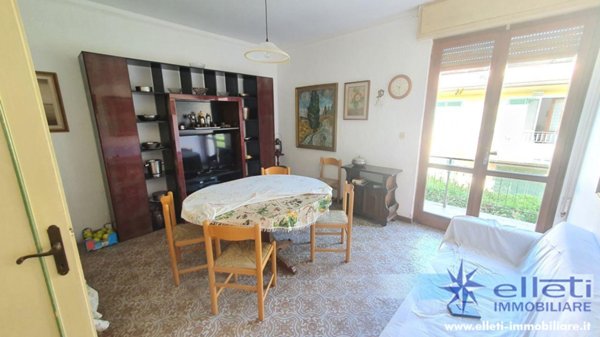 appartamento in vendita a Toano in zona Massa