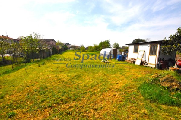 casa indipendente in vendita a Toano in zona Massa