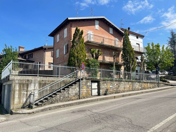 appartamento in vendita a Toano in zona Cavola