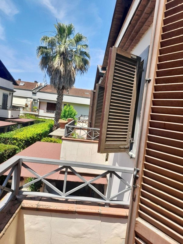 appartamento in vendita a Toano in zona Massa