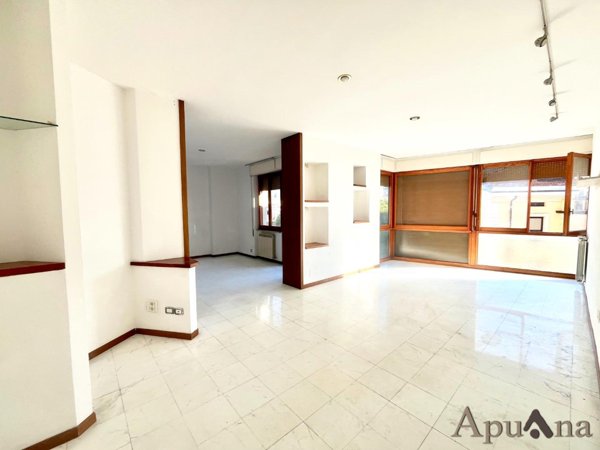 appartamento in vendita a Toano in zona Massa