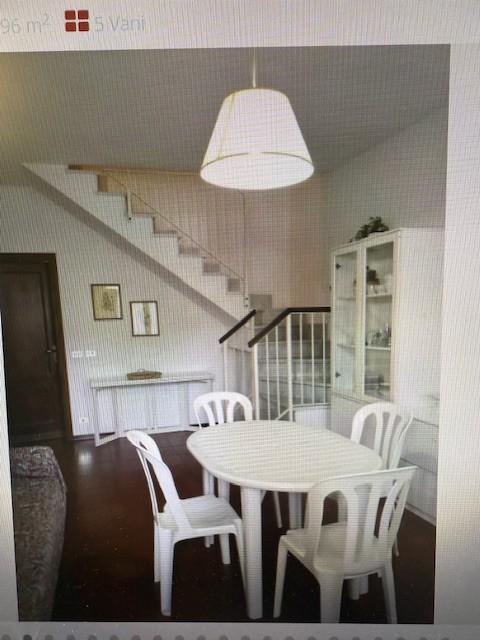 casa indipendente in vendita a Toano in zona Massa