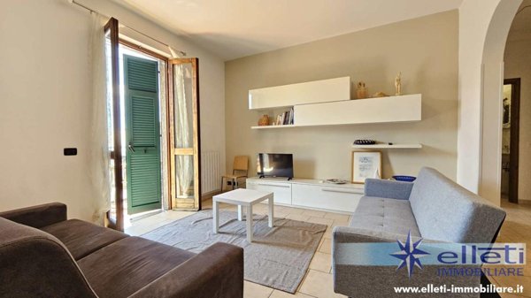 appartamento in vendita a Toano in zona Massa