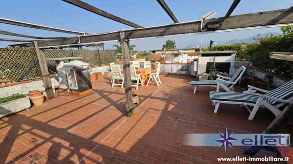 appartamento in vendita a Toano in zona Massa