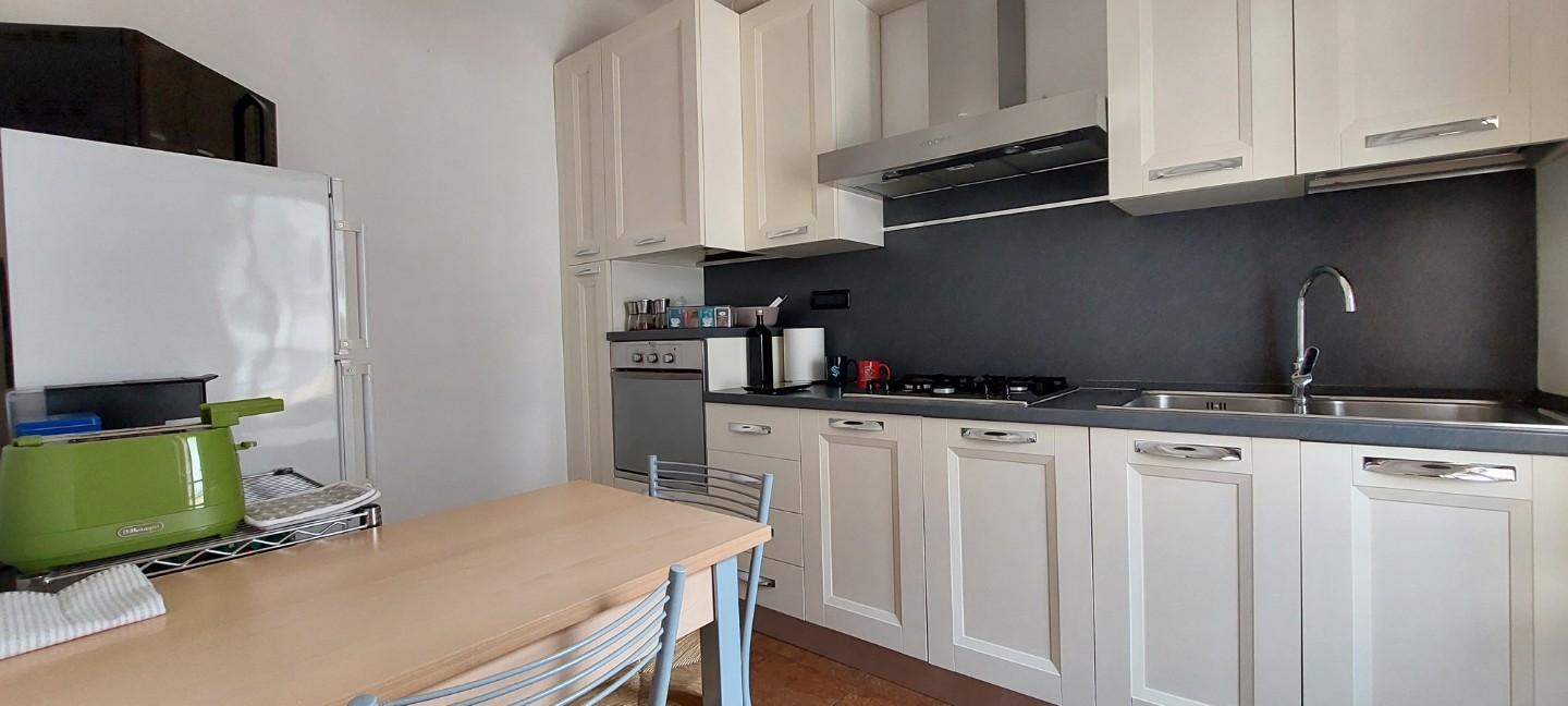 appartamento in vendita a Toano in zona Massa