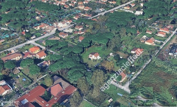 terreno agricolo in vendita a Toano in zona Massa