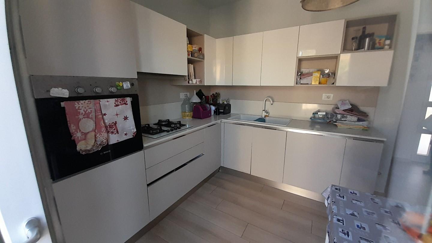 casa indipendente in vendita a Toano in zona Massa