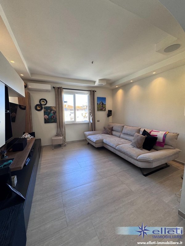 casa indipendente in vendita a Toano in zona Massa