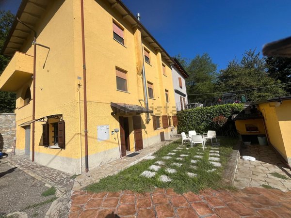 casa indipendente in vendita a Toano in zona Cerredolo
