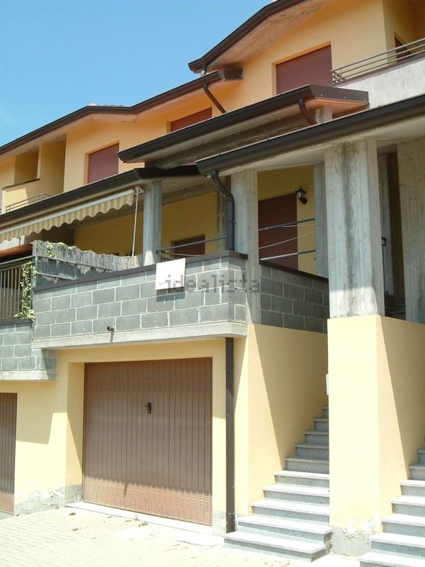 casa indipendente in vendita a Toano