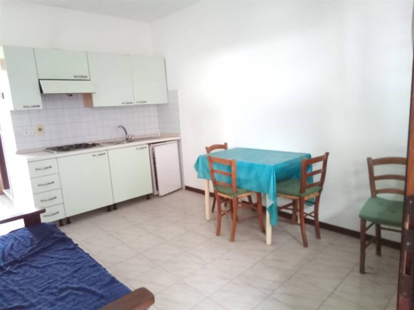 appartamento in vendita a Toano in zona Massa