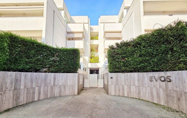 appartamento in vendita a Toano in zona Massa