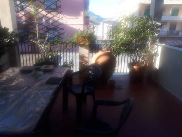 appartamento in vendita a Toano in zona Massa