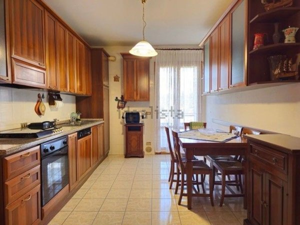 appartamento in vendita a Toano in zona Quara