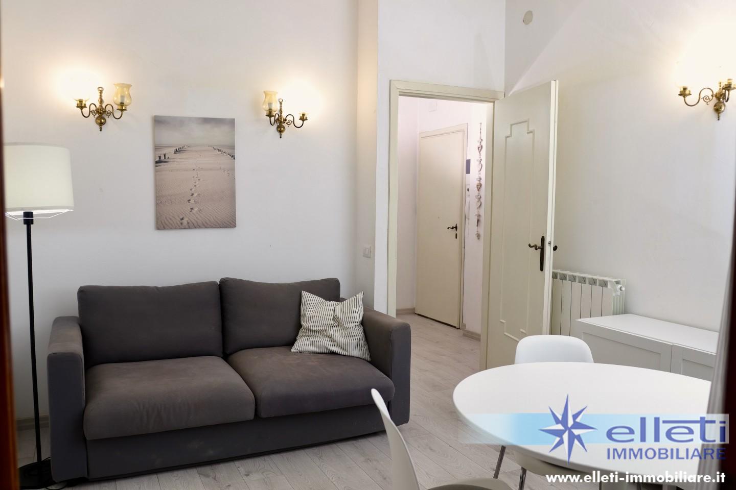 appartamento in vendita a Toano in zona Massa