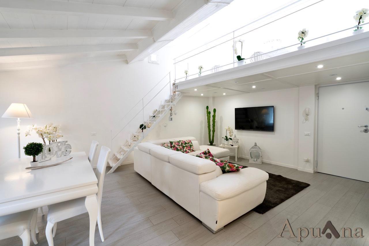 appartamento in vendita a Toano in zona Massa