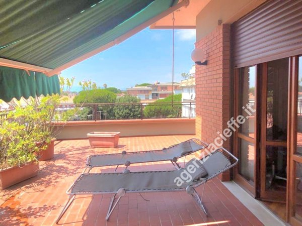 appartamento in vendita a Toano in zona Massa