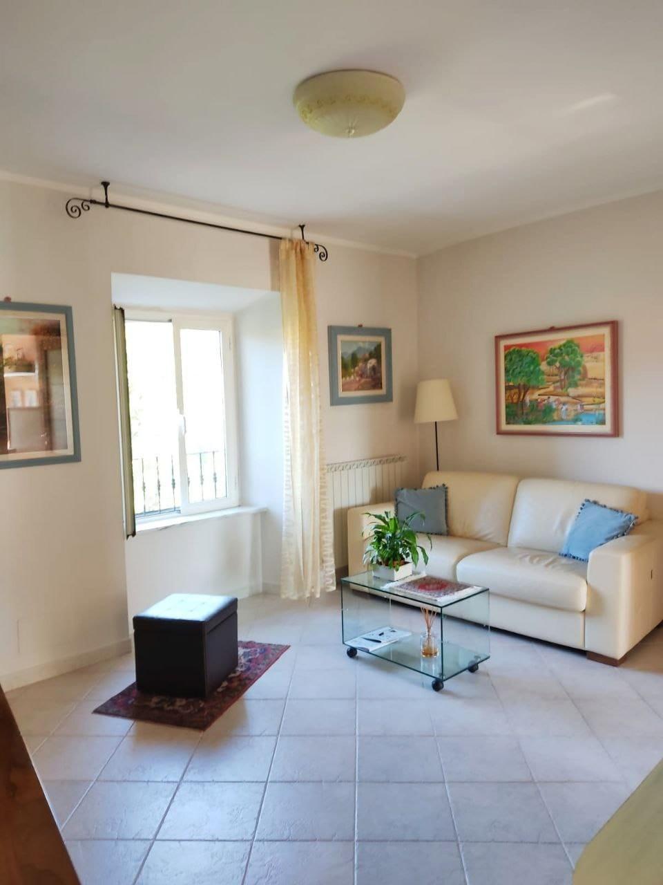 appartamento in vendita a Toano in zona Castagnola