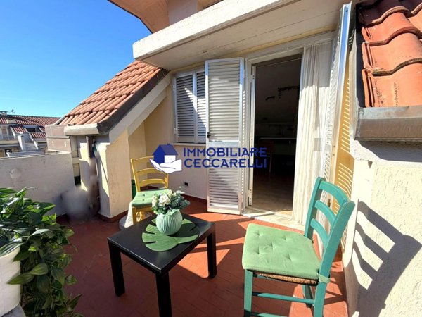 appartamento in vendita a Toano in zona Massa