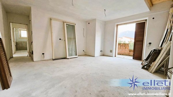 appartamento in vendita a Toano in zona Massa