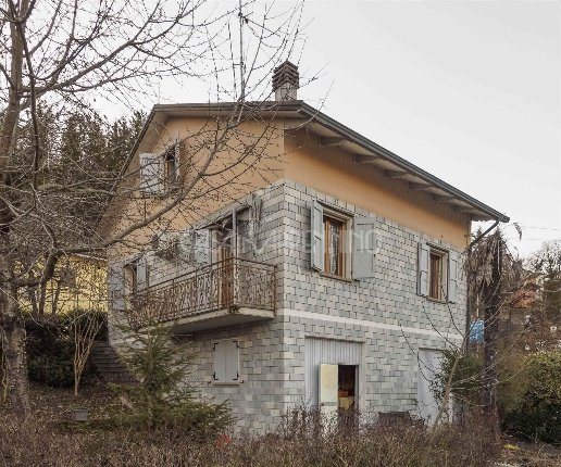 casa indipendente in vendita a Toano in zona Cerredolo