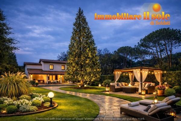 casa indipendente in vendita a Toano in zona Massa