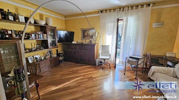 appartamento in vendita a Toano in zona Massa