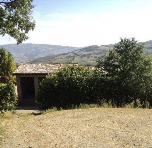 casa indipendente in vendita a Toano in zona Cavola