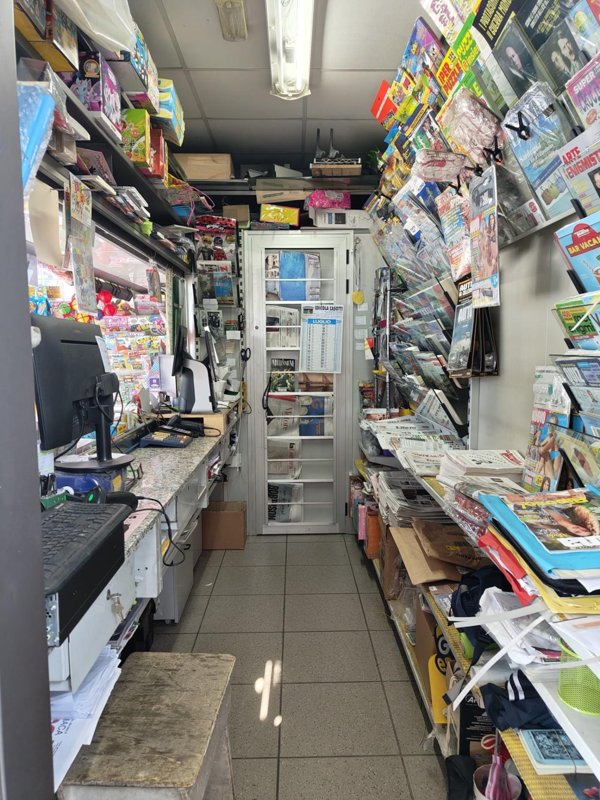 negozio in vendita a Toano in zona Massa