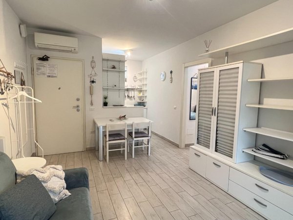 appartamento in vendita a Toano in zona Massa