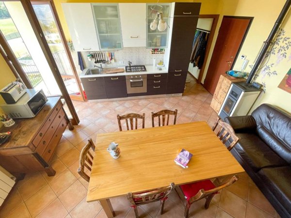 appartamento in vendita a Toano in zona Cavola